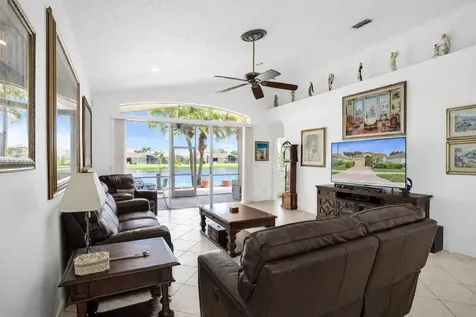 7229 Cataluna Circle Delray Beach FL 33446
