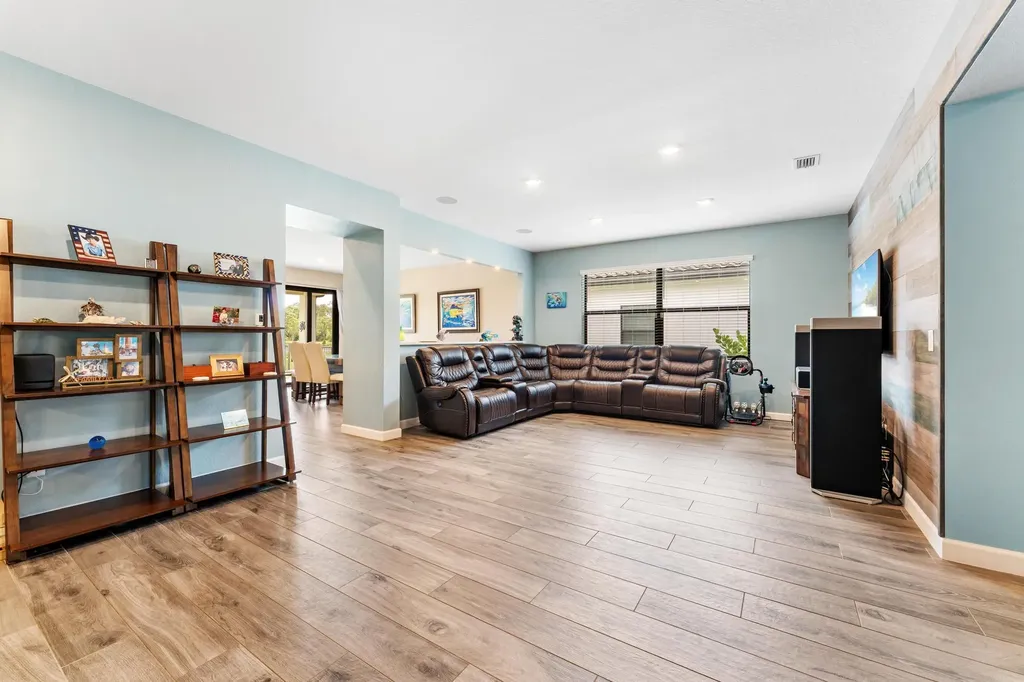 3234 Dunning Drive Royal Palm Beach FL 33411