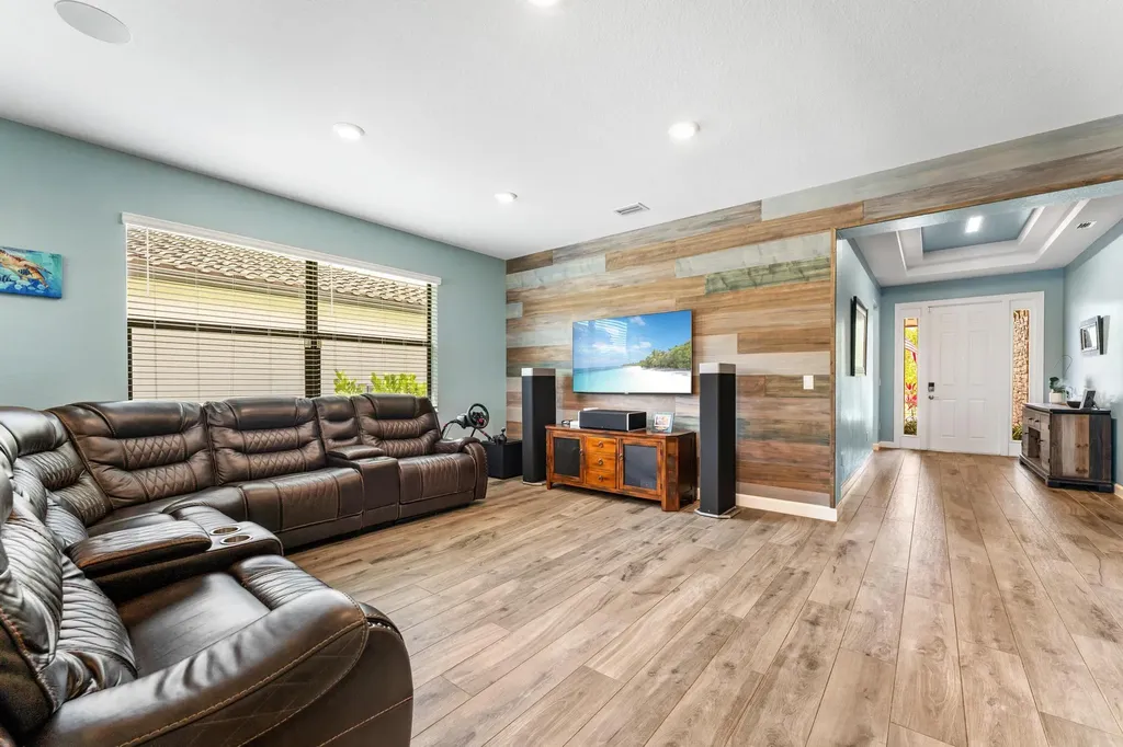 3234 Dunning Drive Royal Palm Beach FL 33411