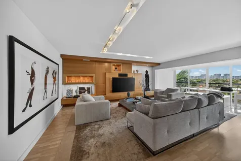 3050 NE 47th Court NE Fort Lauderdale FL 33308