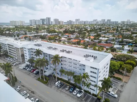 3050 NE 47th Court NE Fort Lauderdale FL 33308