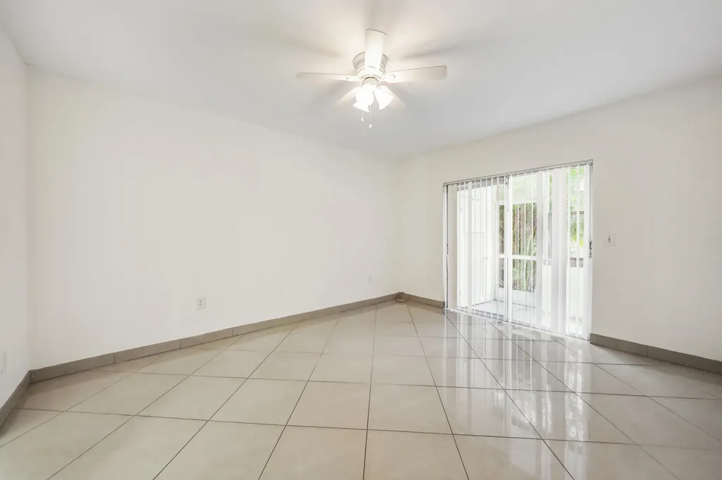 2878 Donnelly Drive Lake Worth FL 33462