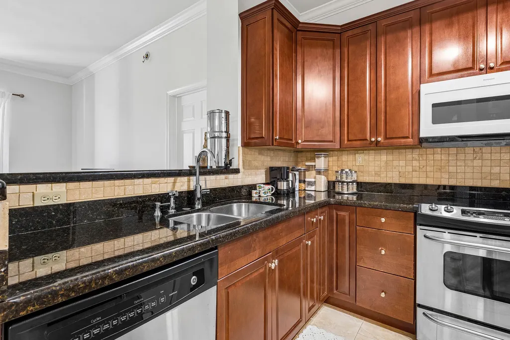 11770 St Andrews Place Wellington FL 33414