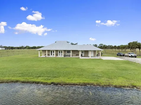 1720 S Brocksmith Road Fort Pierce FL 34945