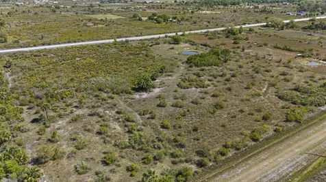 19050 NW 256th Street Okeechobee FL 34972