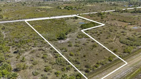 19050 NW 256th Street Okeechobee FL 34972