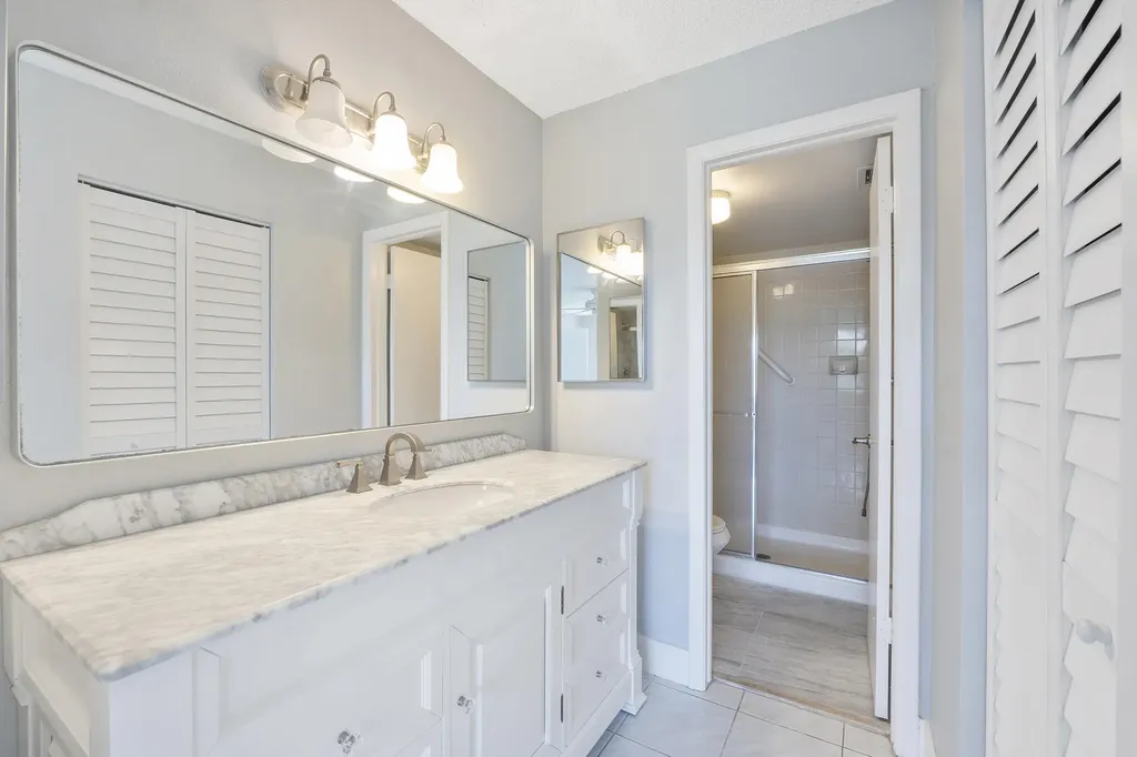 2606 NW 104th Avenue Sunrise FL 33322