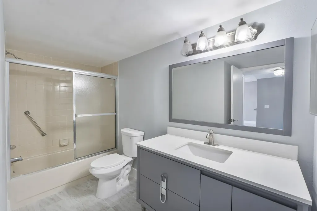 2606 NW 104th Avenue Sunrise FL 33322