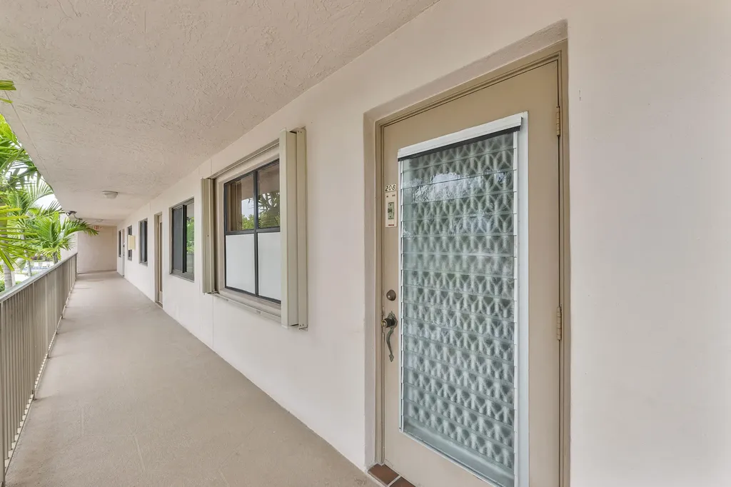 2606 NW 104th Avenue Sunrise FL 33322