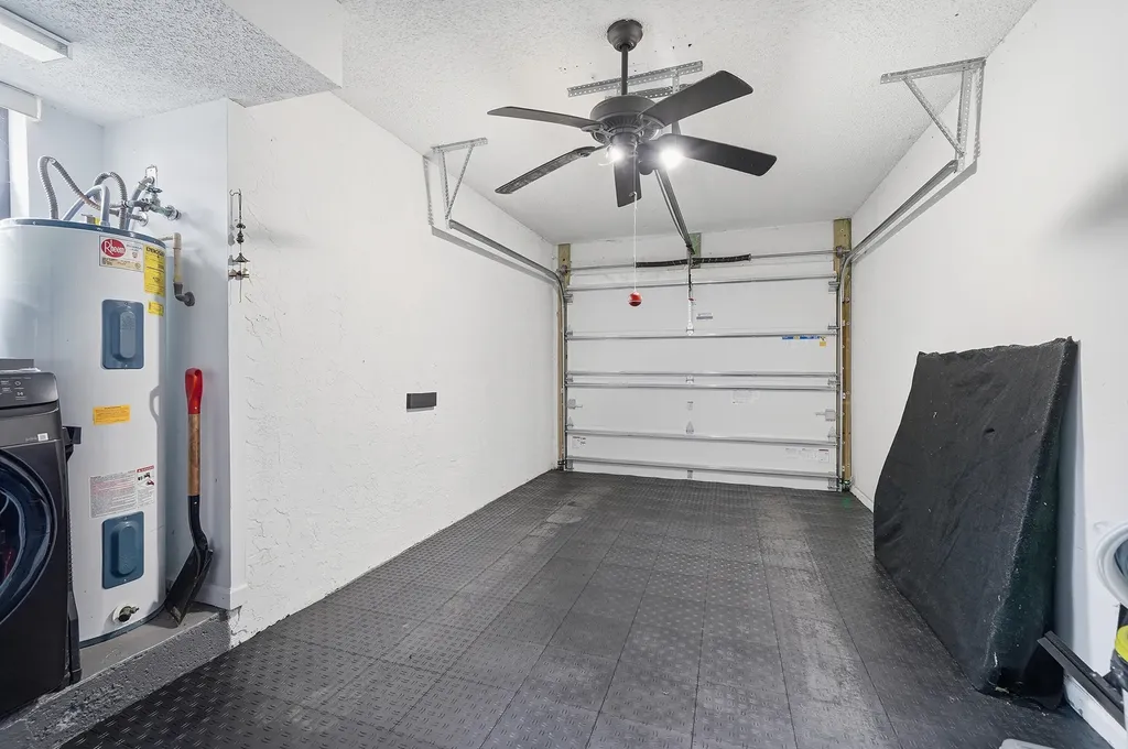5 Via De Casas Sur Boynton Beach FL 33426