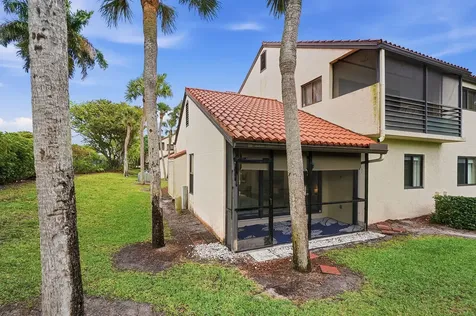 5 Via De Casas Sur Boynton Beach FL 33426
