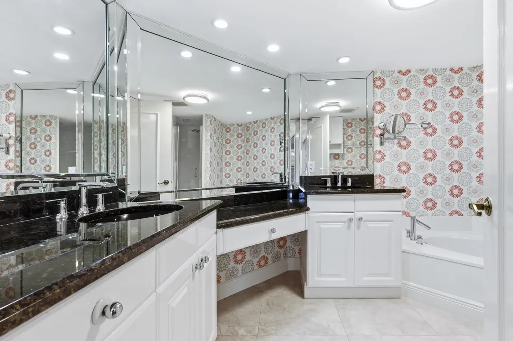 2778 S Ocean Boulevard Palm Beach FL 33480