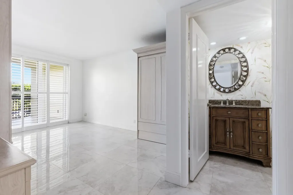 2778 S Ocean Boulevard Palm Beach FL 33480