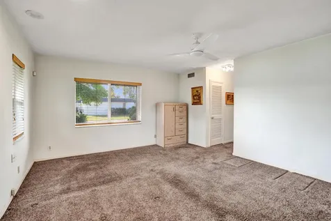 6207 Jacaranda Circle Tamarac FL 33319