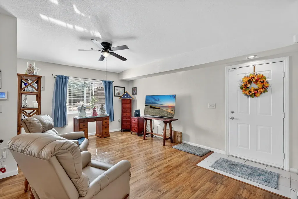 201 SW Palm Drive Port St Lucie FL 34986
