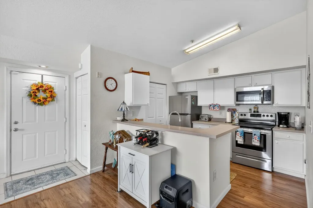 201 SW Palm Drive Port St Lucie FL 34986