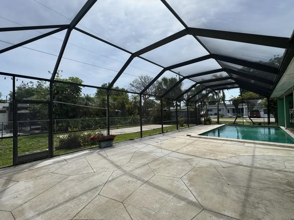 21045 Condado Road Cutler Bay FL 33189