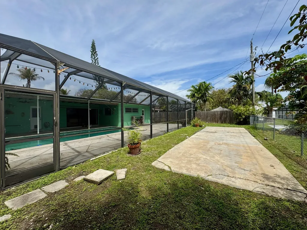 21045 Condado Road Cutler Bay FL 33189