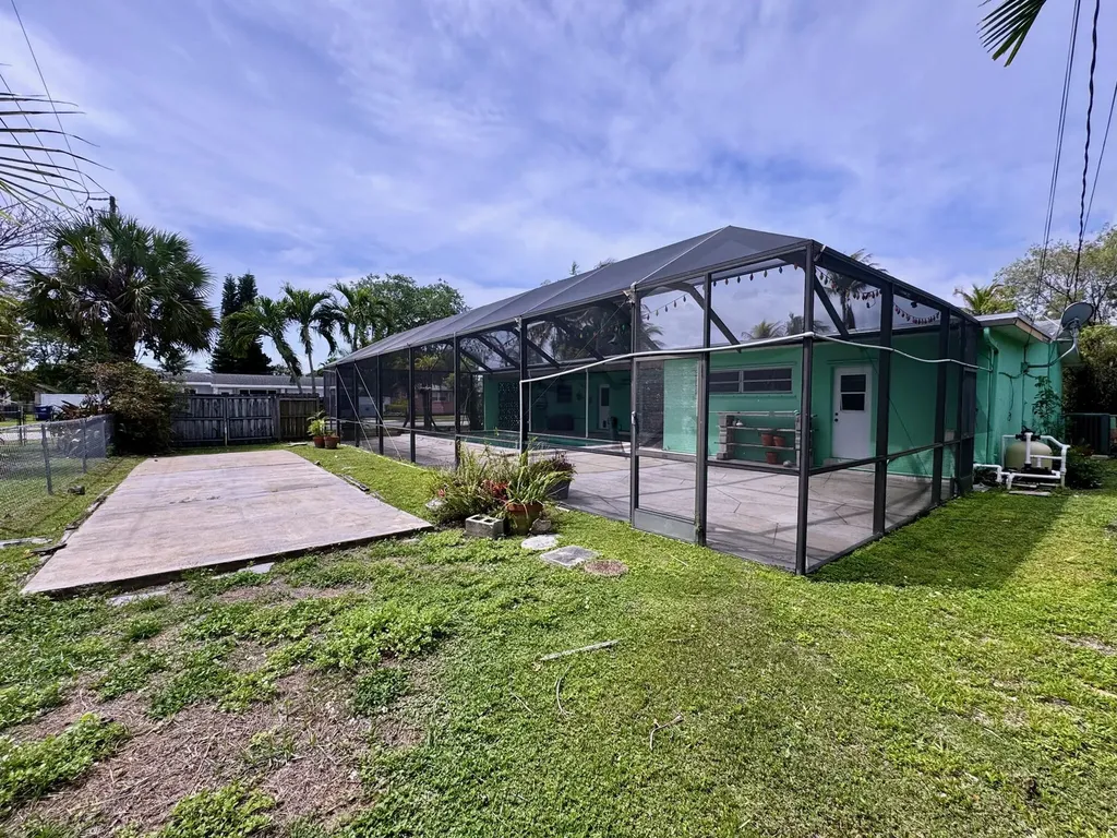 21045 Condado Road Cutler Bay FL 33189