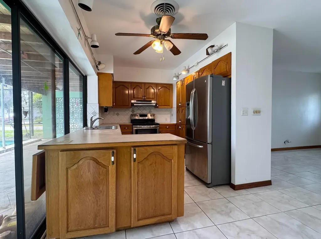 21045 Condado Road Cutler Bay FL 33189