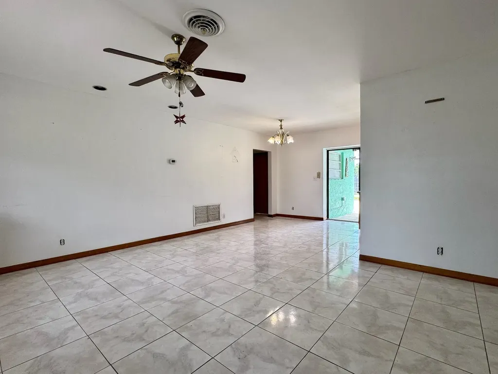 21045 Condado Road Cutler Bay FL 33189
