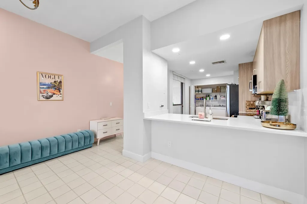 7460 La Paz Boulevard Boca Raton FL 33433