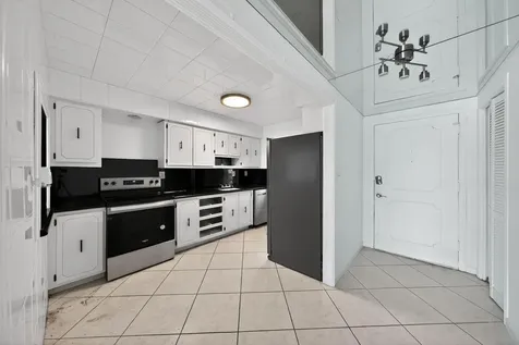 400 Golden Isle Drive Hallandale Beach FL 33009