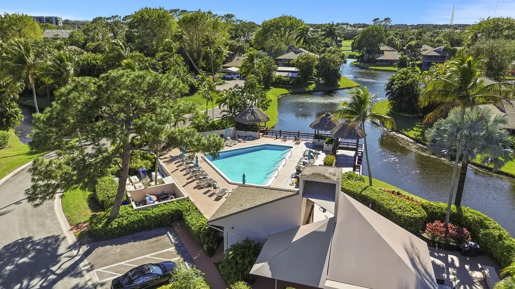 7043 Rain Forest Drive Boca Raton FL 33434