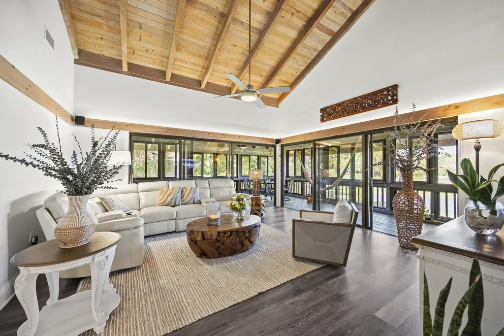 7043 Rain Forest Drive Boca Raton FL 33434