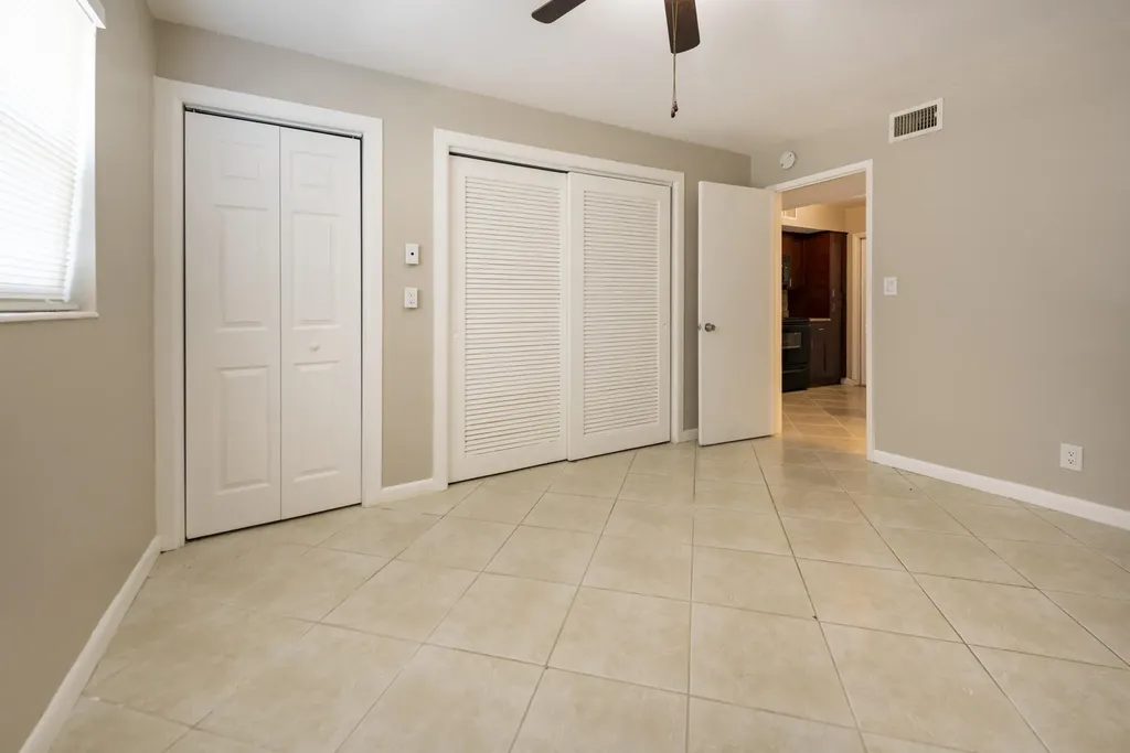 1015 NE 9th Avenue Fort Lauderdale FL 33304
