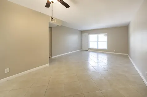 1015 NE 9th Avenue Fort Lauderdale FL 33304