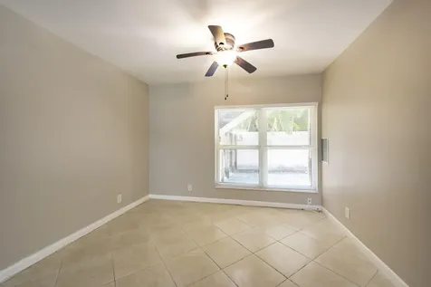 1015 NE 9th Avenue Fort Lauderdale FL 33304