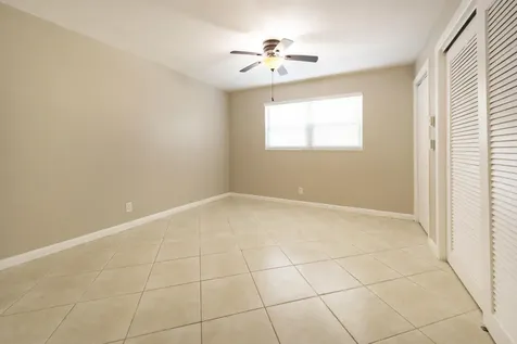 1015 NE 9th Avenue Fort Lauderdale FL 33304