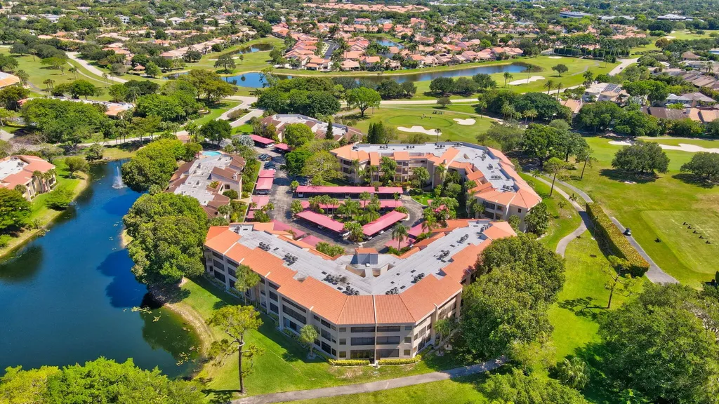 7472 La Paz Boulevard Boca Raton FL 33433