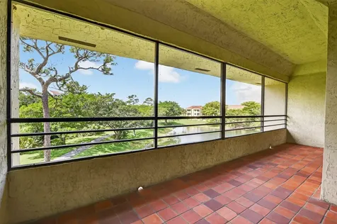 7472 La Paz Boulevard Boca Raton FL 33433