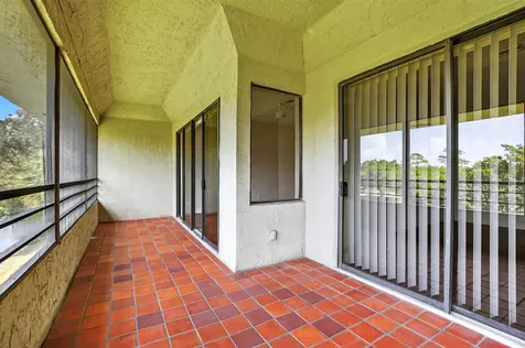 7472 La Paz Boulevard Boca Raton FL 33433