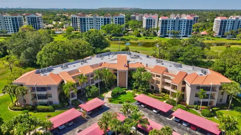 7472 La Paz Boulevard Boca Raton FL 33433