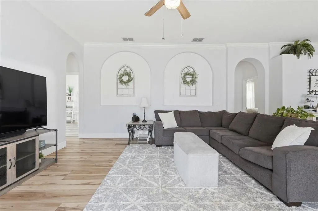 308 Terranova Boulevard Winter Haven FL 33884