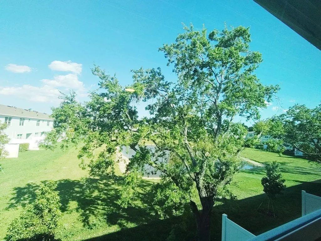 4328 Pond Lily Lane Lake Worth FL 33467