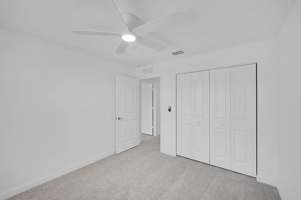 4328 Pond Lily Lane Lake Worth FL 33467
