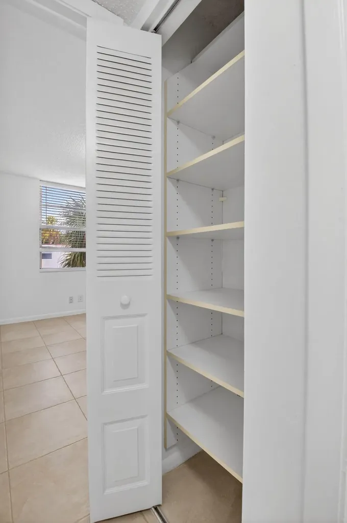 10 Willowbrook Lane Delray Beach FL 33446