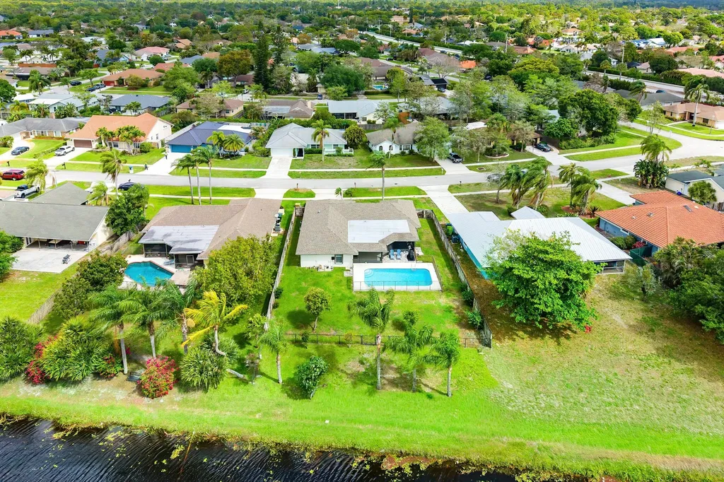 13795 Geranium Place Wellington FL 33414