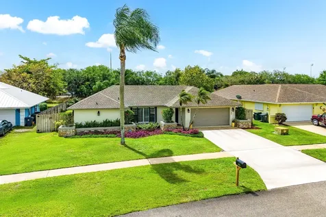 13795 Geranium Place Wellington FL 33414