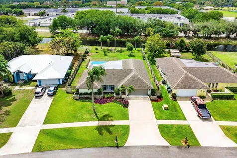 13795 Geranium Place Wellington FL 33414