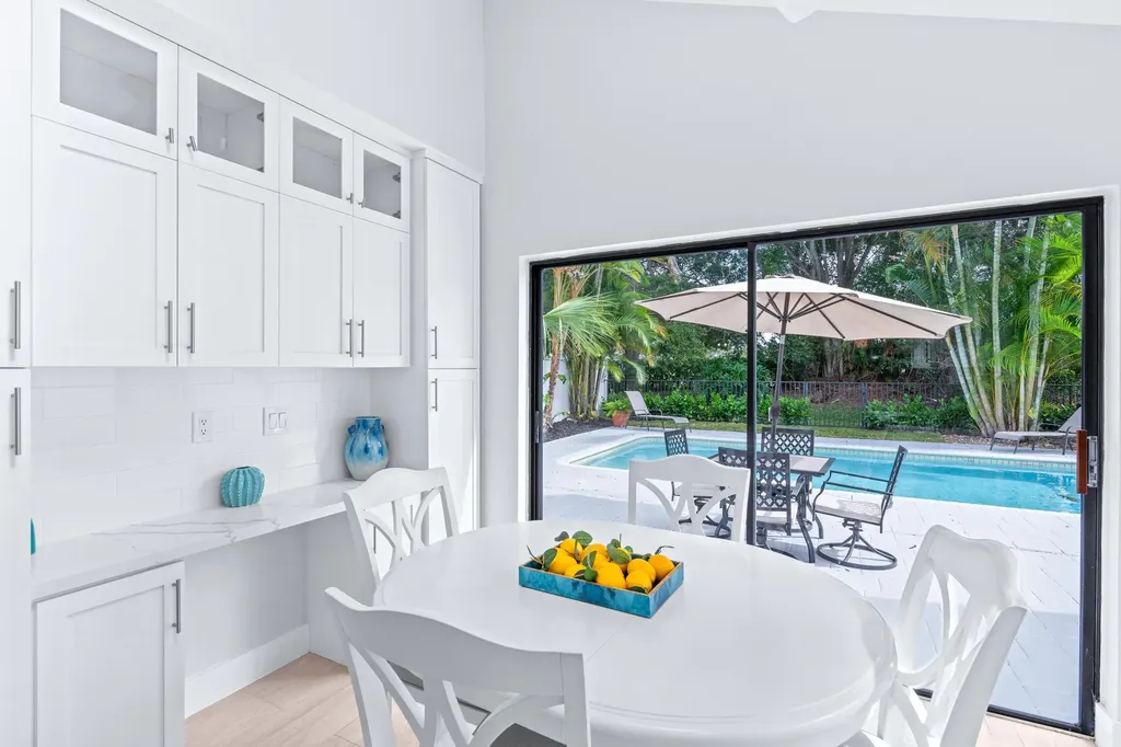 2442 Windsor Way Court Wellington FL 33414