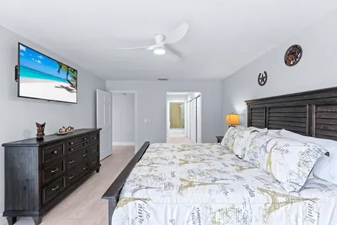 2442 Windsor Way Court Wellington FL 33414