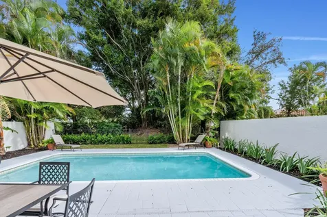 2442 Windsor Way Court Wellington FL 33414