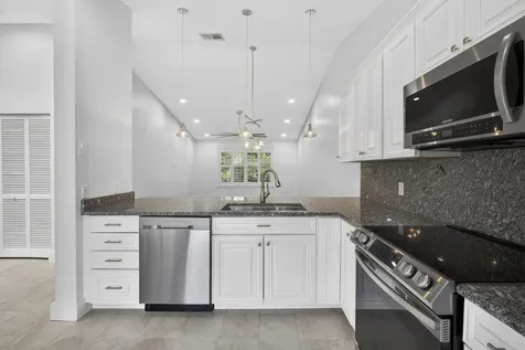 13085 Belhaven Court Wellington FL 33414