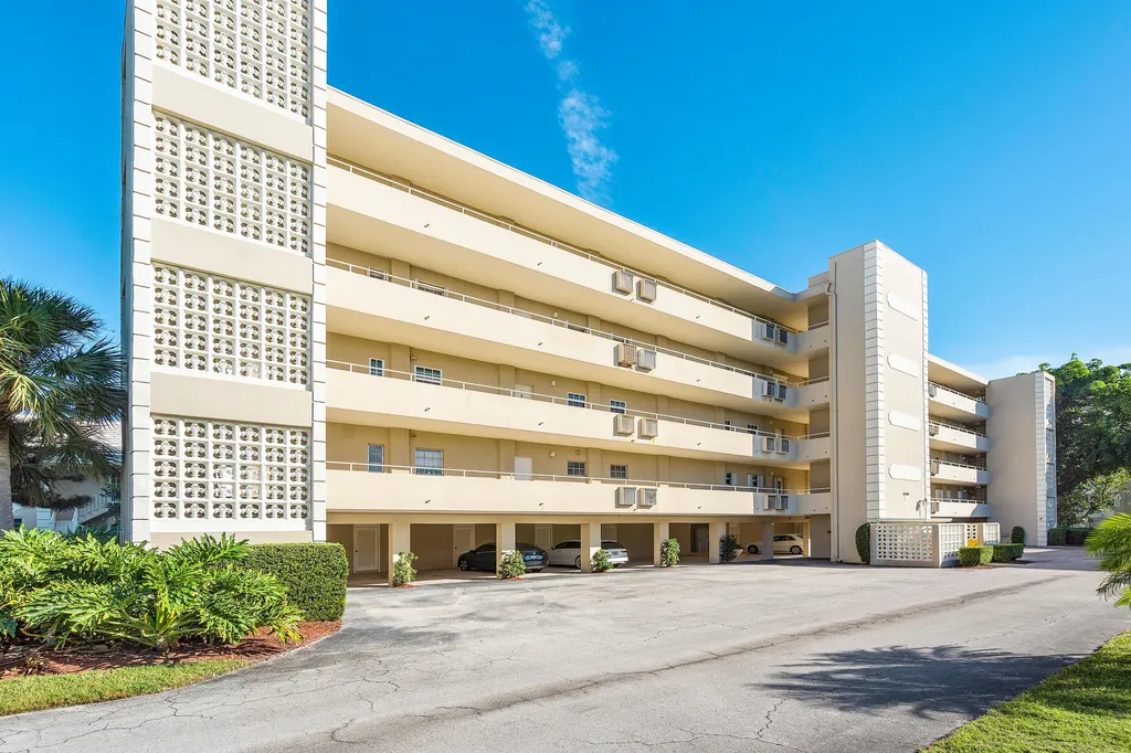 1299 S Ocean Boulevard Boca Raton FL 33432