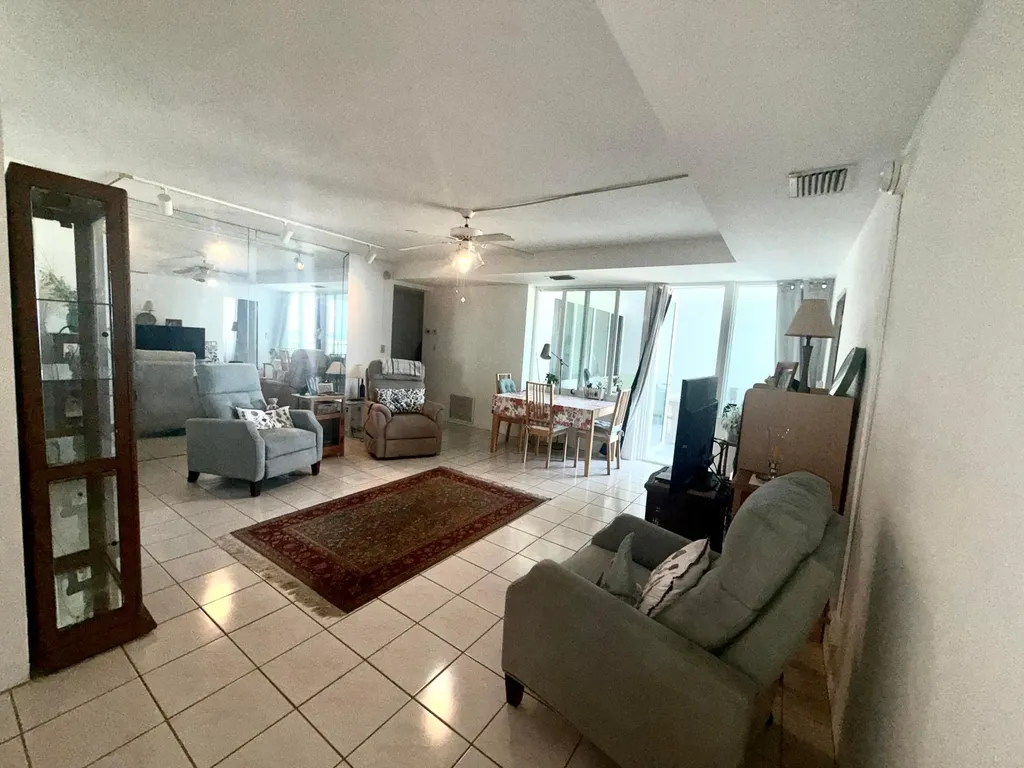 3233 NE 34th Street Fort Lauderdale FL 33308